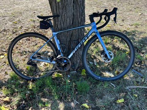 Velo de route giant tcr